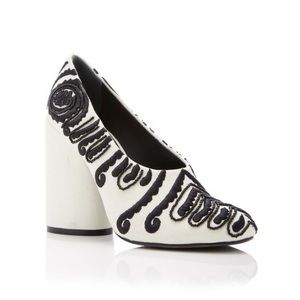 Tory Burch NWT Women’s Lucia Embellished Pumps In Ivory/Black Size 6 US With Box